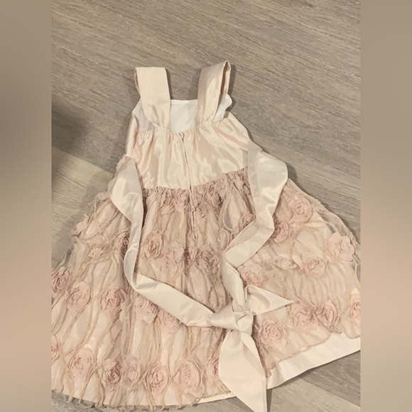 Size 6 beige Blush Pink dress